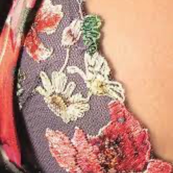 LISE CHARMEL Reve Orchidee full cup embroidered bra 32C NWT - Picture 9 of 16